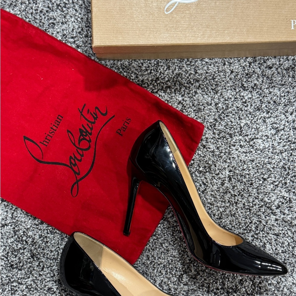 Christian Louboutin Pigalle 100 mm Patent Leather Black Heels - Picture 6 of 6